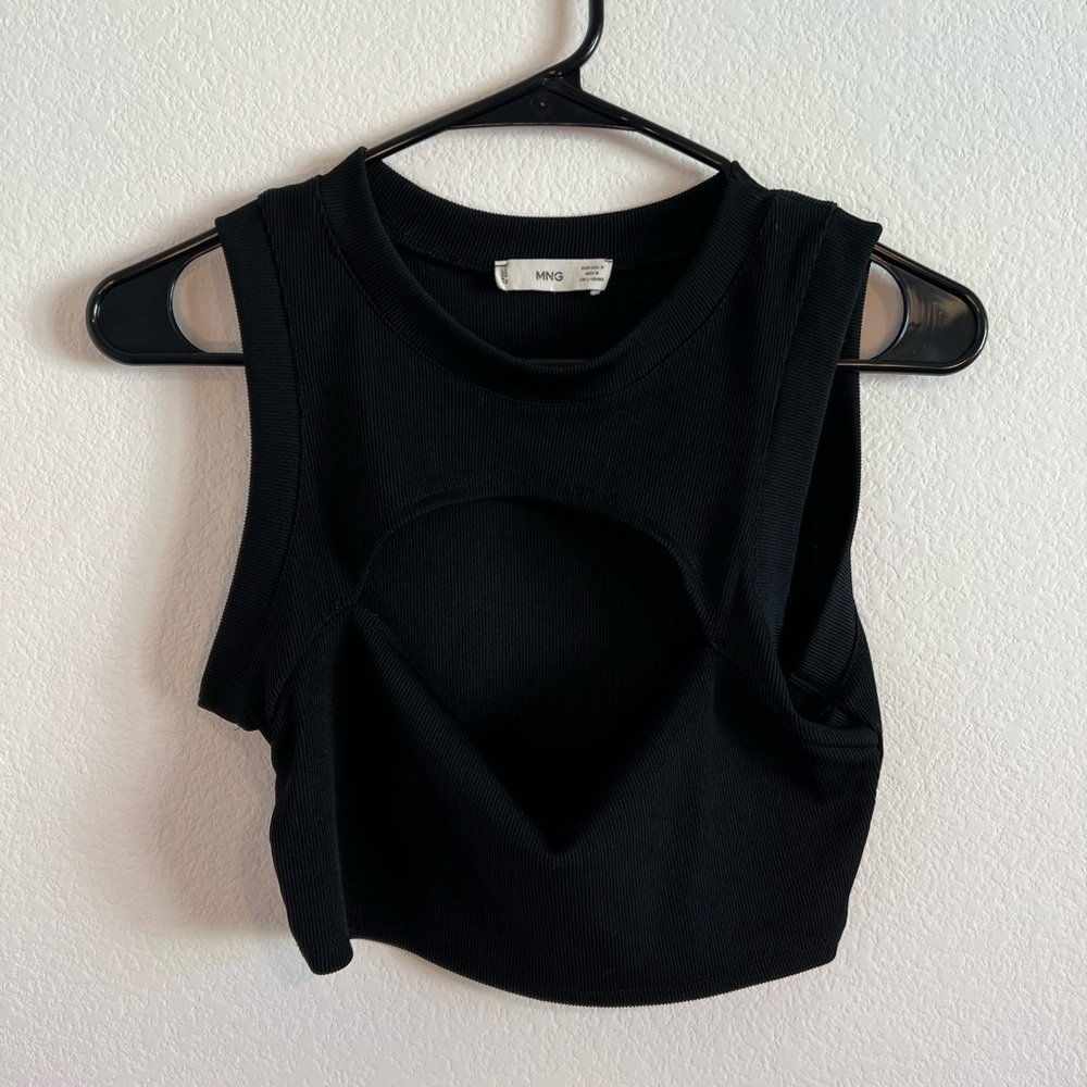 Mng Women's White‎ Ribbed Crop Top - Size M